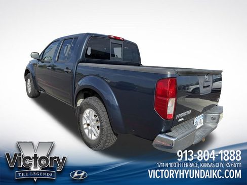 Used 2019 Nissan Frontier SV RWD image 7