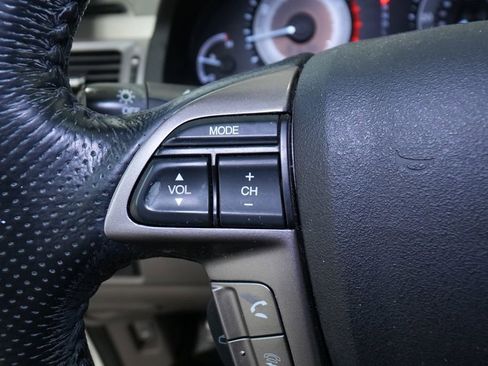 Used 2016 Honda Odyssey EX-L image 41