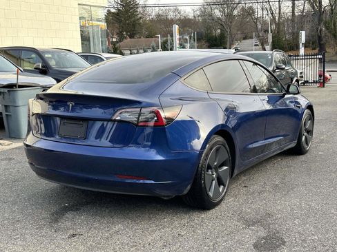 Used 2021 Tesla Model 3 Standard Range Plus image 3