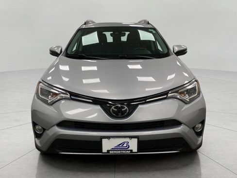 Used 2018 Toyota RAV4 Limited w/ All Weather Liner Package image 11