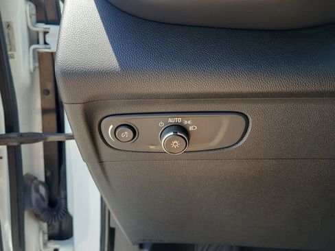 Used 2023 Buick Envision Preferred FWD image 22