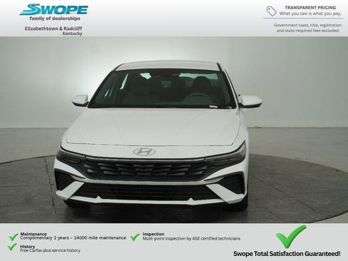 New 2026 Hyundai Elantra Hybrid FWD image 8