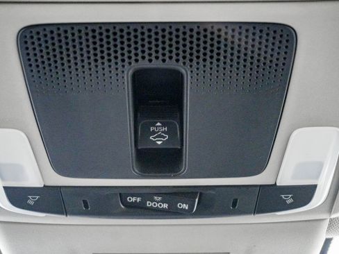 Certified 2025 Honda CR-V EX image 26