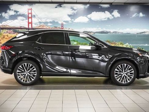 Used 2023 Lexus RX 350 Premium Plus w/ Cold Area Package image 5