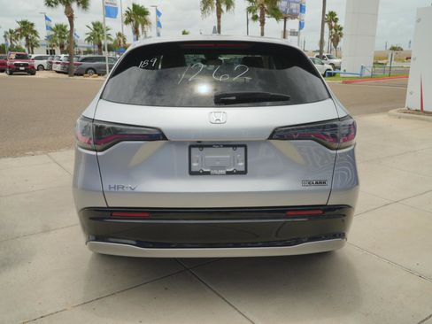 New 2027 Honda HR-V EX-L image 6