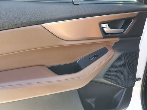 Certified 2024 Acura MDX SH-AWD w/ Technology Package image 17