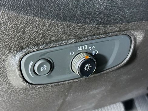 Used 2023 Chevrolet Equinox RS AWD/4WD image 12