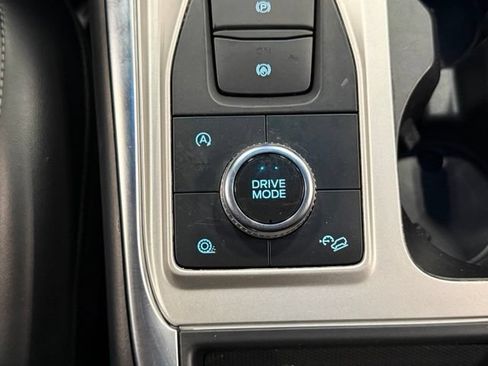 Certified 2021 Ford Explorer XLT w/ Equipment Group 202A AWD/4WD image 32
