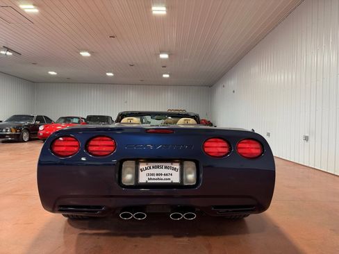 Used 2001 Chevrolet Corvette Convertible w/ Preferred Equipment Group2 image 13