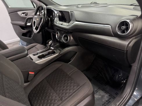 Used 2019 Chevrolet Blazer LT image 57