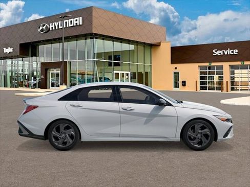 New 2026 Hyundai Elantra Sport FWD image 7