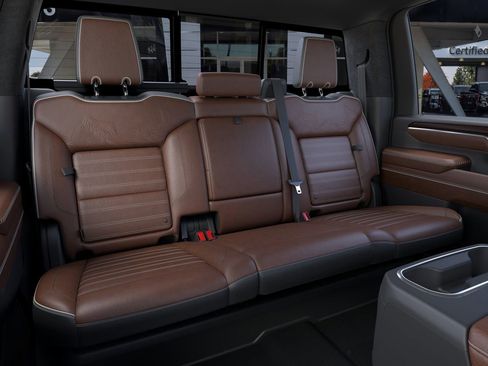 New 2026 GMC Sierra 2500 Denali Ultimate image 17