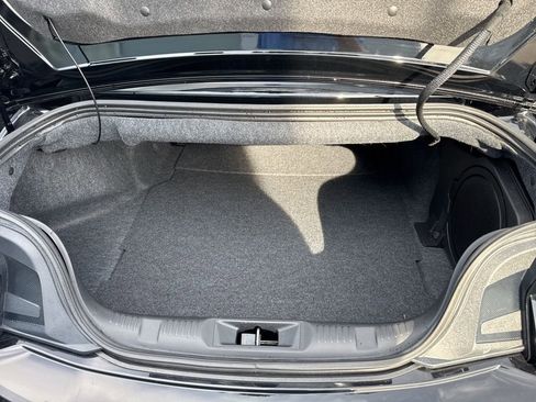 Used 2025 Ford Mustang GT Premium image 9