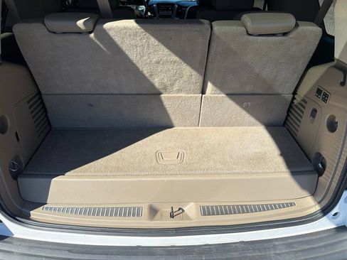 Used 2016 GMC Yukon SLT w/ Open Road Package RWD image 27