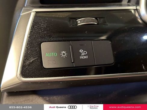 Certified 2023 Audi Q7 2.0T Premium w/ Convenience Package AWD/4WD image 23