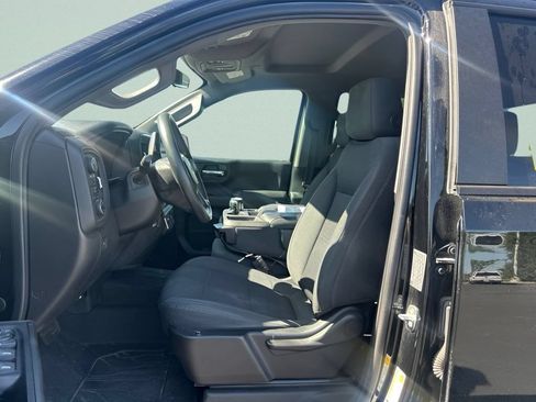 Used 2019 Chevrolet Silverado 1500 Custom Trail Boss w/ Custom Convenience Package AWD/4WD image 19