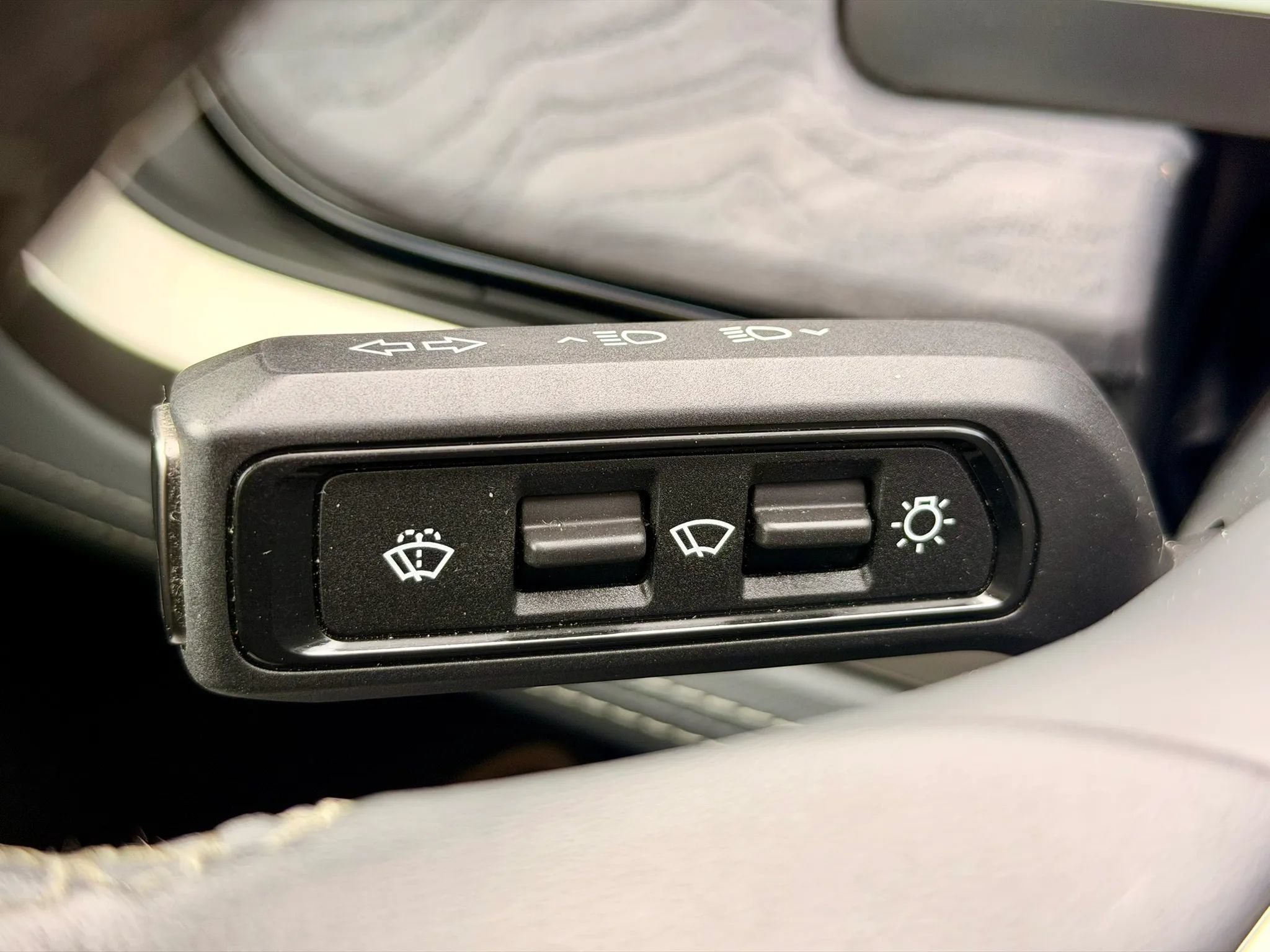 Used 2022 Rivian R1T Adventure AWD/4WD image 48