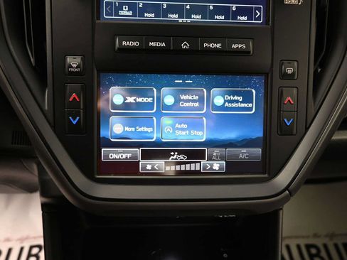 Used 2024 Subaru Crosstrek 2.0i AWD/4WD image 9