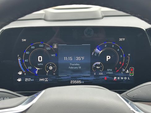 Certified 2025 Chevrolet Suburban Premier image 21