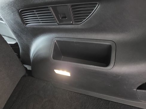 Used 2024 Ford Edge SEL image 17