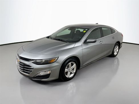 Used 2024 Chevrolet Malibu LT image 4