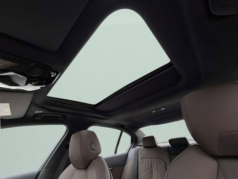 New 2027 BMW 530i RWD image 20