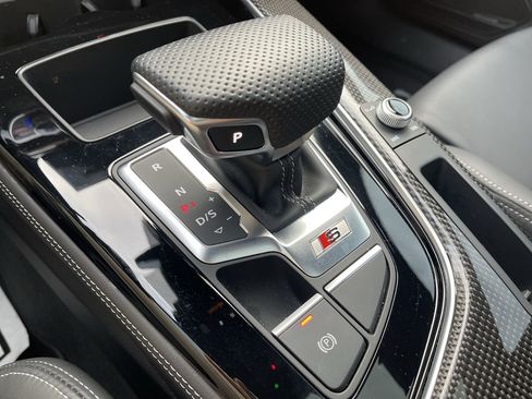 Used 2024 Audi S4 Premium Plus image 16