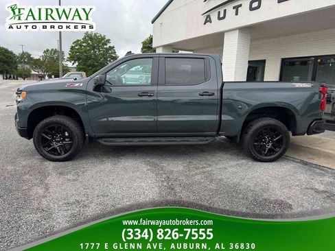 Used 2026 Chevrolet Silverado 1500 LT Trail Boss w/ Convenience Package II AWD/4WD image 9