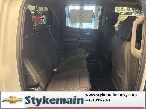 New 2026 Chevrolet Silverado 1500 Custom w/ Turbomax Blackout Package AWD/4WD image 34
