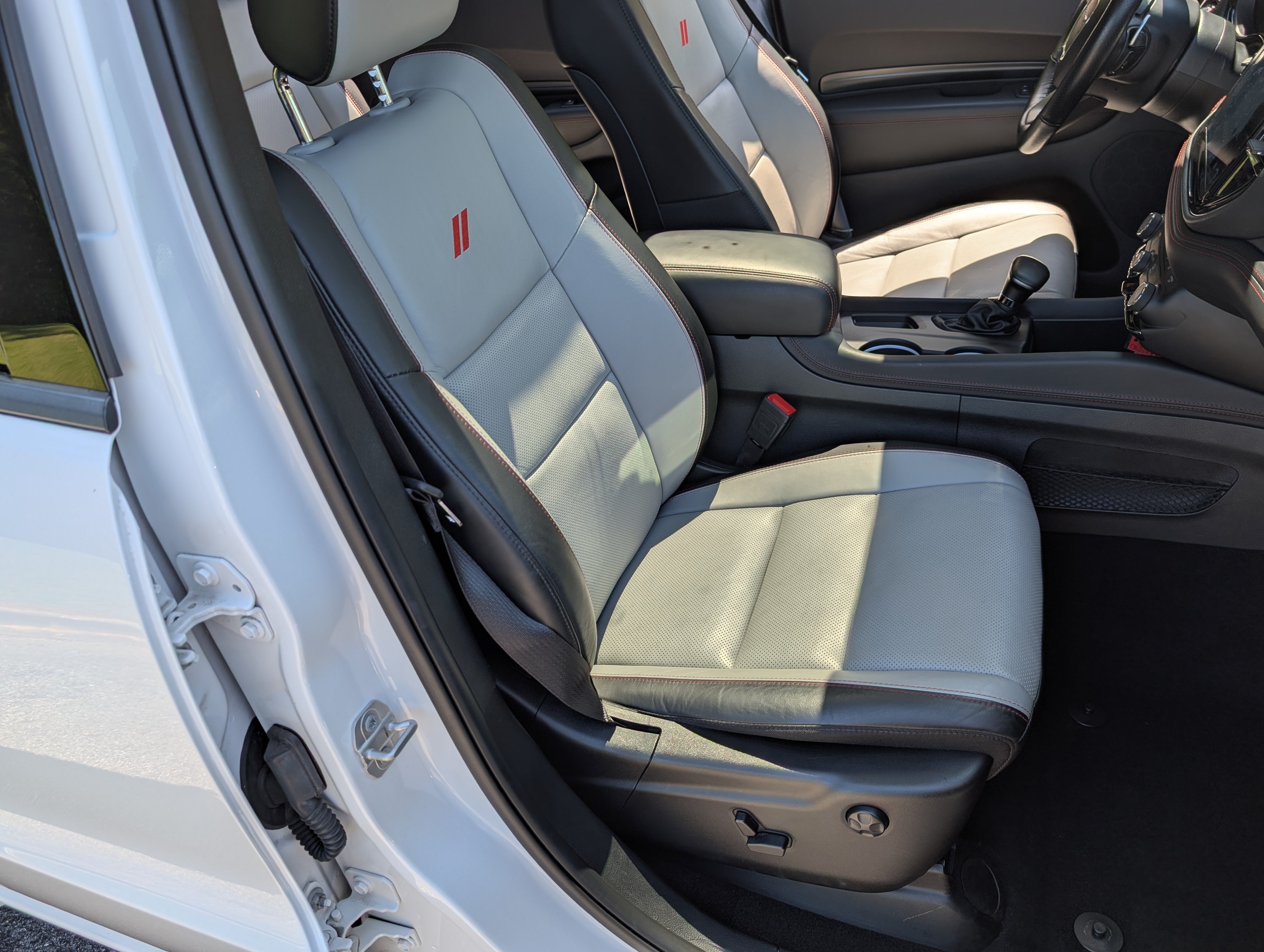 Used 2024 Dodge Durango GT RWD image 22