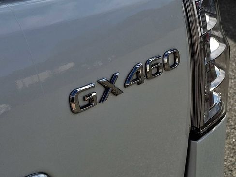 Used 2023 Lexus GX 460 Premium image 30