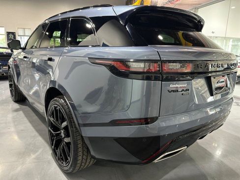 Used 2019 Land Rover Range Rover Velar R-Dynamic SE AWD/4WD image 32