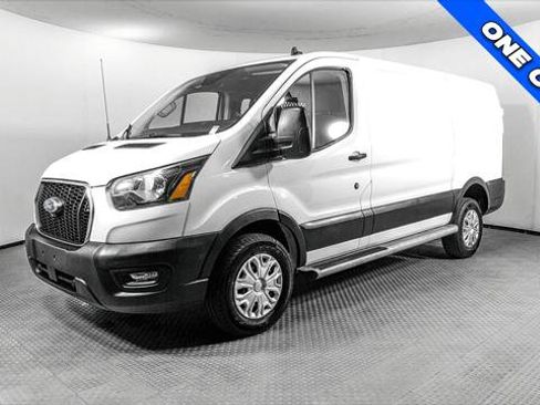 Used 2024 Ford Transit 250 Low Roof w/ Exterior Upgrade Package RWD image 2