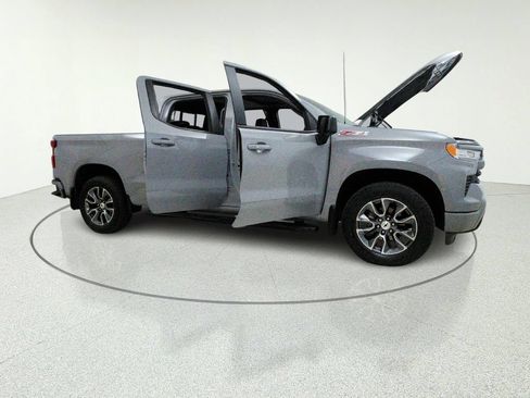 Used 2024 Chevrolet Silverado 1500 RST w/ True North Edition Plus AWD/4WD image 15