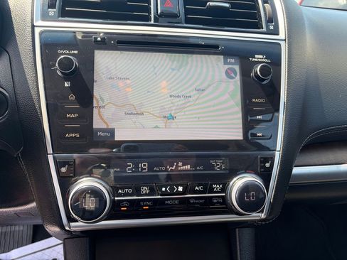 Used 2019 Subaru Outback 2.5i Limited AWD/4WD image 5