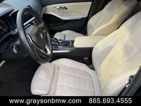 Used 2019 BMW 330i Sedan w/ Convenience Package image 10
