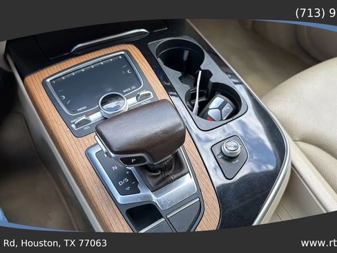 Used 2017 Audi Q7 3.0T Prestige image 48