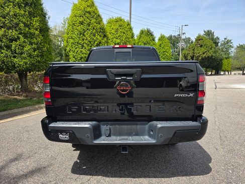 Used 2022 Nissan Frontier Pro-X image 4