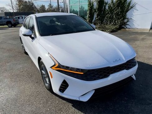 Used 2022 Kia K5 LXS image 4