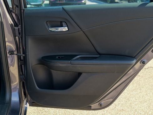 Used 2014 Honda Accord EX-L image 29