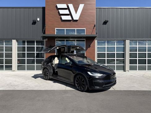 Used 2022 Tesla Model X Plaid AWD/4WD image 1
