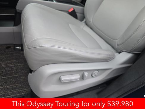 Used 2024 Honda Odyssey Touring image 40