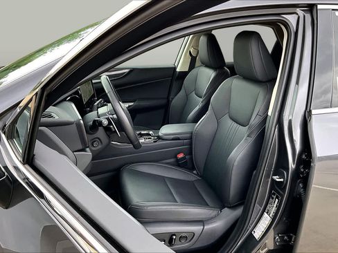 Certified 2025 Lexus NX 350 AWD w/ Accessory Package (Z2) image 8