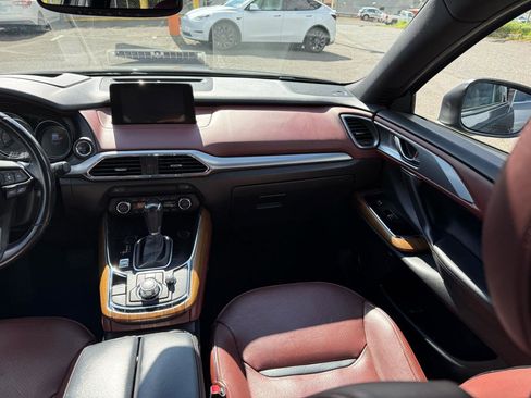 Used 2017 MAZDA CX-9 Signature image 25