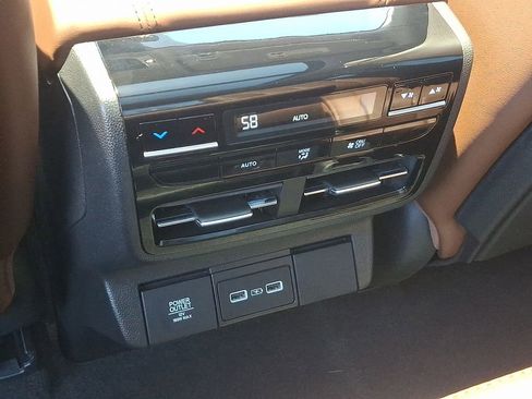 Certified 2024 Acura MDX SH-AWD w/ Technology Package image 11