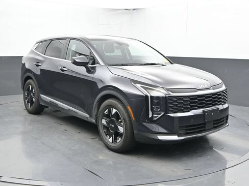 Used 2026 Kia Sportage LX FWD image 6