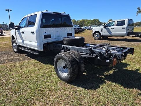 New 2026 Ford F350 XL w/ XL Chrome Package AWD/4WD image 3