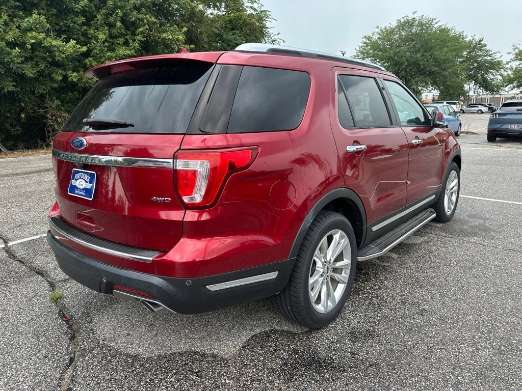 Used 2018 Ford Explorer Limited w/ Ford Safe & Smart Package AWD/4WD image 6