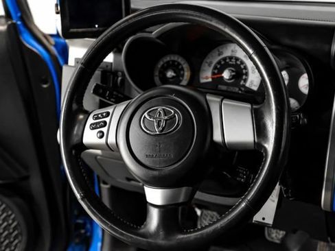 Used 2007 Toyota FJ Cruiser 4WD w/ Upgrade Pkg 2 image 17