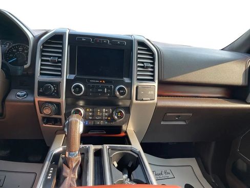 Used 2020 Ford F150 King Ranch w/ Equipment Group 601A Luxury AWD/4WD image 31